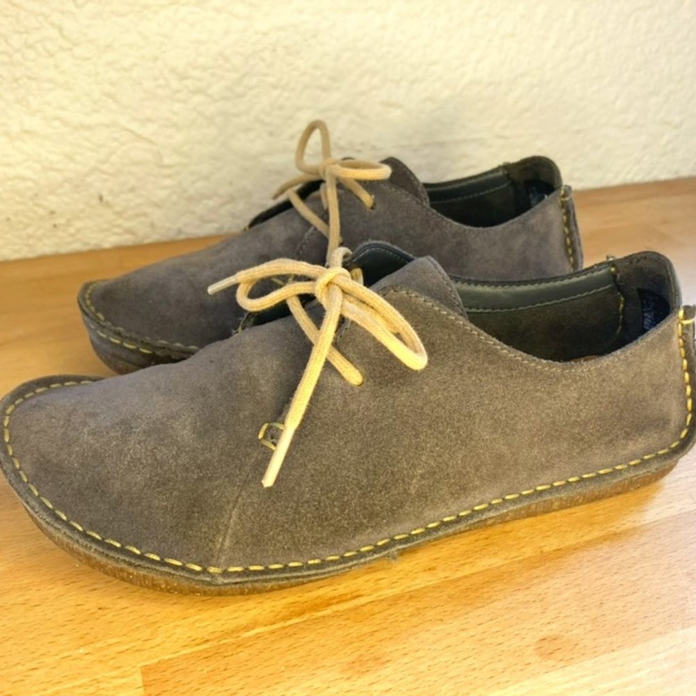 Clarks Janey Mae Oxford Suede Shoes
